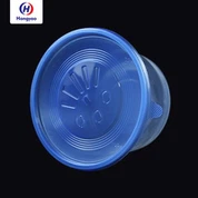 Boluri de plastic de unică folosință